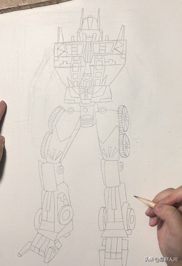 儿童画｜综合创意美术课程｜9-12岁｜彩铅机器人