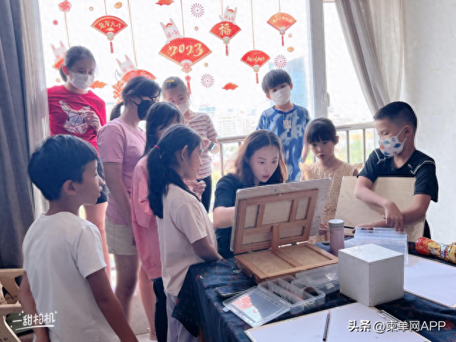 85后中国美女在柬创业：从全职妈妈到老板，5年培养出500+学生