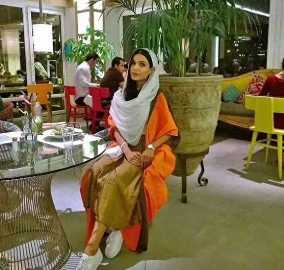 伊朗文化｜伊朗女性 只能在家里炫耀的时尚