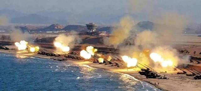 金正恩亮剑！朝鲜最新军事威胁震撼国际，韩国面临全面扫荡？