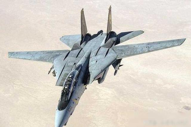 两伊战争中，伊朗10种先进武器排名，幽灵II式战斗轰炸机榜上