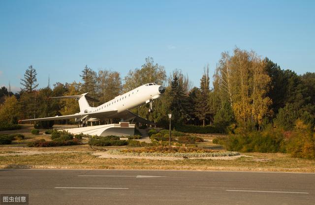 苏联图波列夫设计局的小型喷气客机图-134