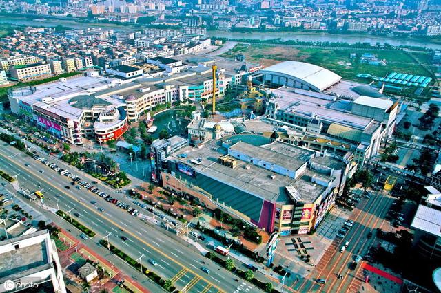 深度探讨：东莞华南mall发展14年，为何未见起色？