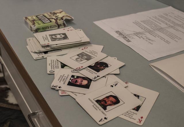 乌克兰发布扑克牌通缉“俄罗斯战犯”，声称创意来自美军