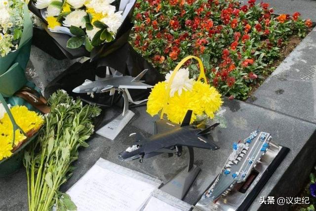 南海烈士王伟坠机案，牺牲全过程让国人泪目，21年来我们未忘记