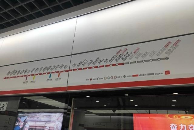 评天津地铁1号线东延伸的高瞻远瞩：虽然荒凉，但公交已经准备好