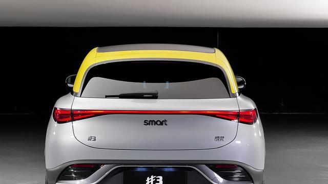 抢先实拍smart精灵#3：紧凑纯电轿跑SUV，颜值高还实用！