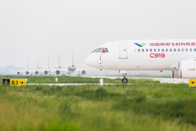 （图文互动）记者观察：C919，让中国大飞机翱翔蓝天