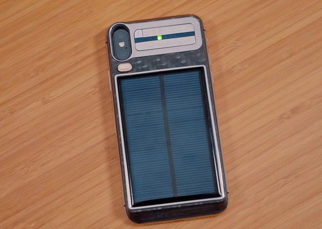 三万人民币的特斯拉iPhone X上手：太阳能充电
