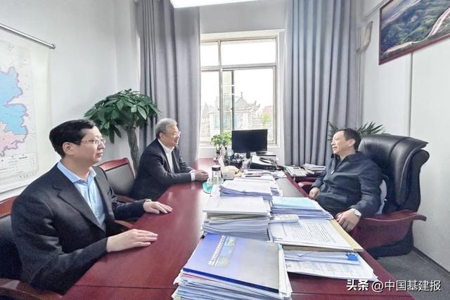 中铁十七局与贵州省相关部门开展工作会谈