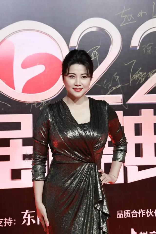 三分性感,七分妩媚。风韵犹存天花板的10位女星。