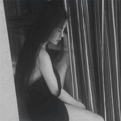 微信头像长发美女侧面