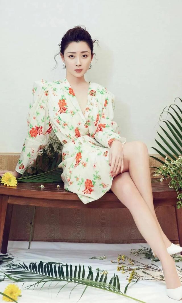 三分性感,七分妩媚。风韵犹存天花板的10位女星。