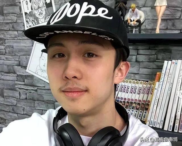 慈母多败儿?狄莺儿子被曝每晚需捧着妈妈胸部睡觉,如今光屁股