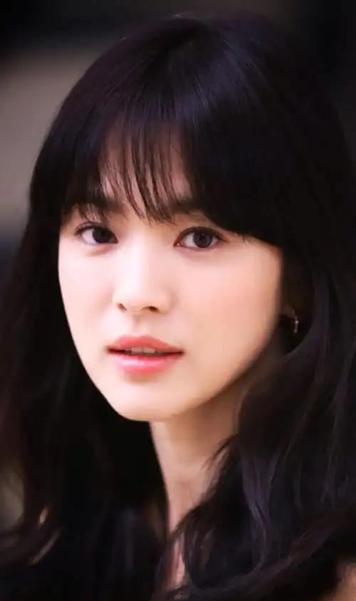 韩国的十大美女,一半性感妩媚,一半冰清玉洁,各个都是人间尤物