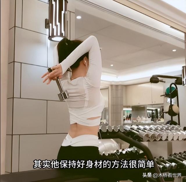 纸片人、排骨胸看腻了!这些珠圆玉润的中年女星,才是真的有味道