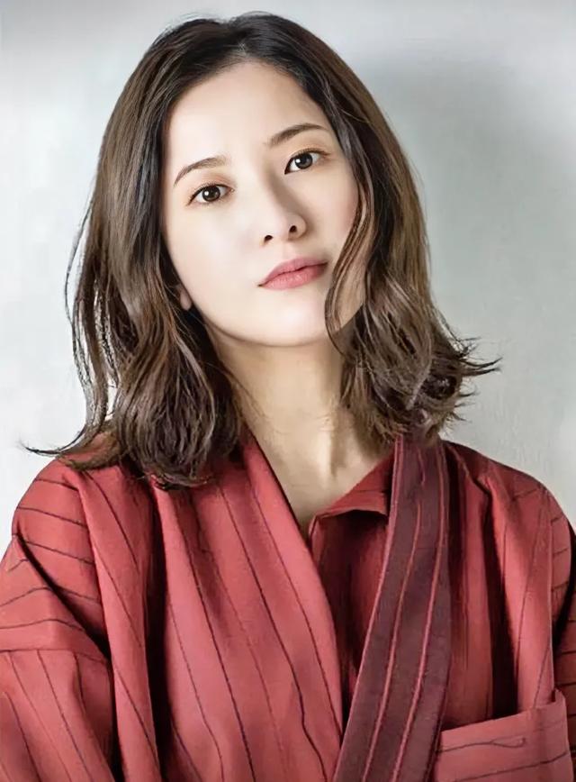 日本十位80后女星,未被瞩目的遗珠之选,每位都有别样风情与才华