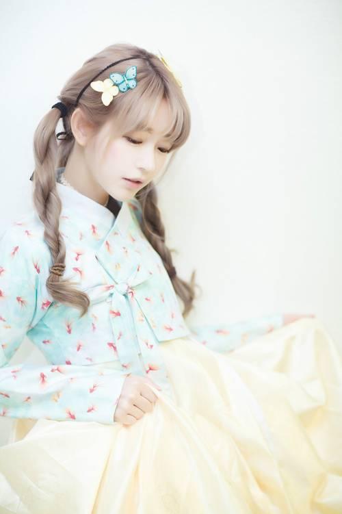 我也想要个这样的妹妹 韩国第一美少女微博新照