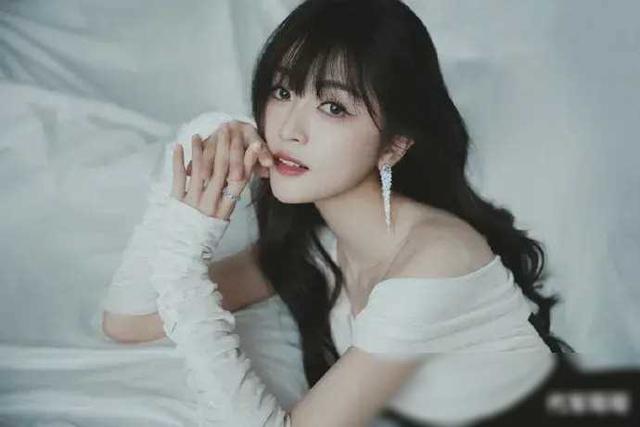 海南盛产美女!来自海南的10位女星,个个貌美如花,性感迷人
