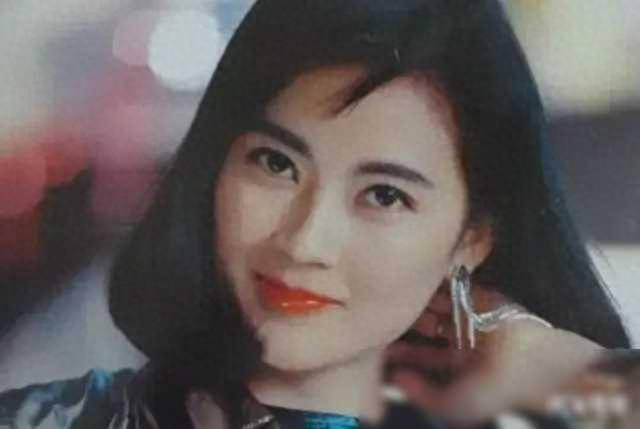 海南盛产美女!来自海南的10位女星,个个貌美如花,性感迷人