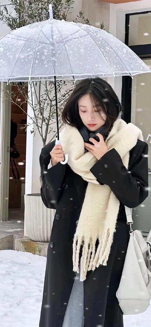 高清全面屏美女壁纸分享！