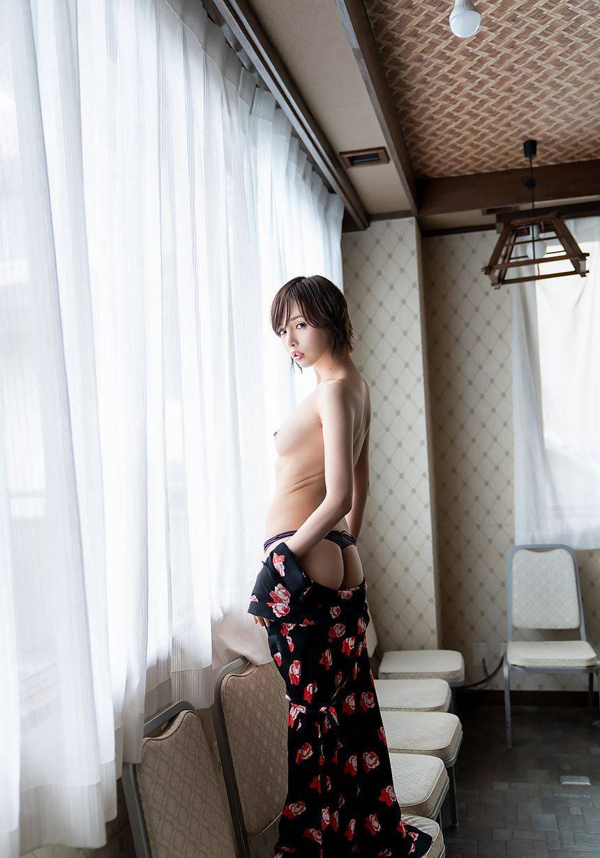 日本美女 [25P]