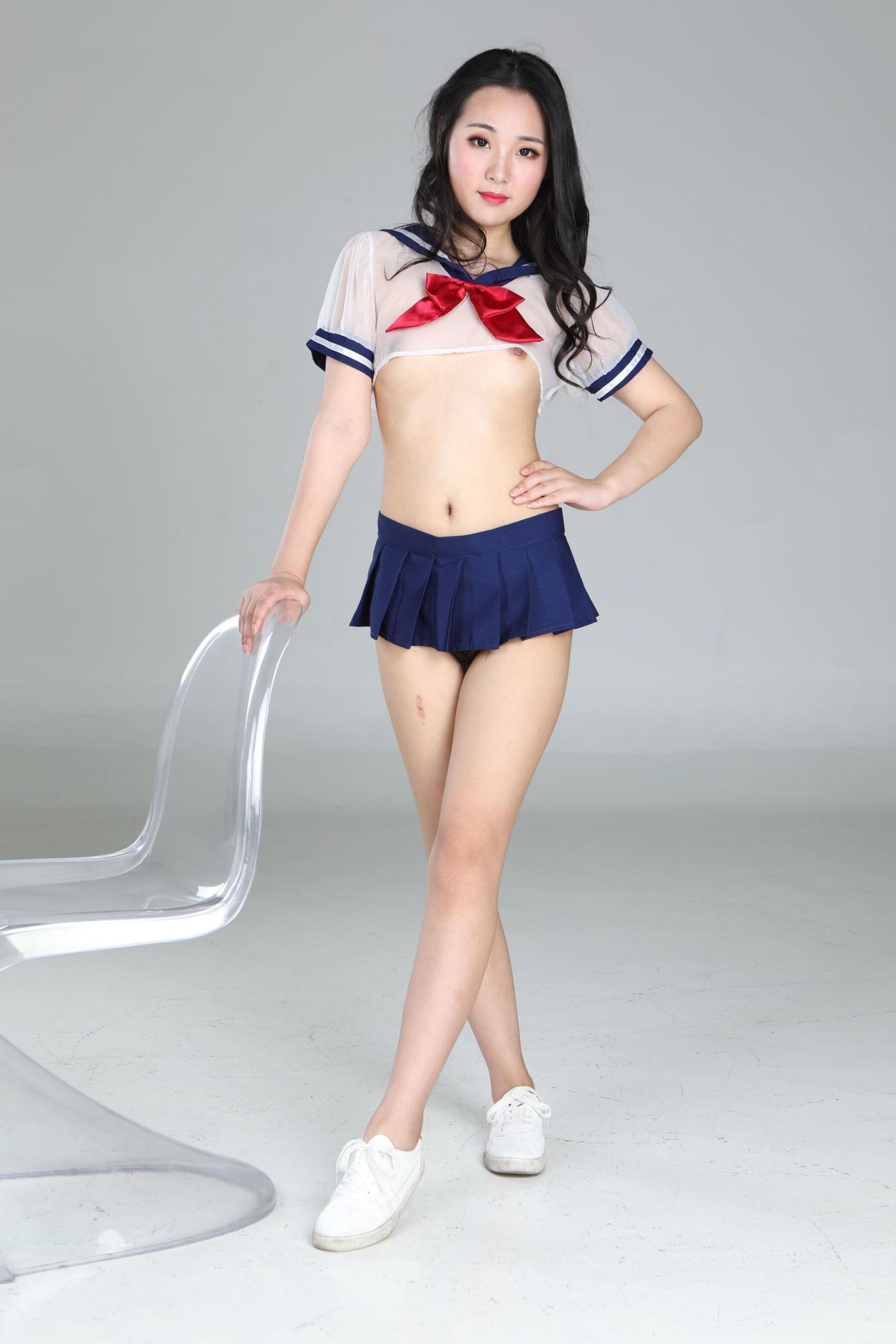 情趣小JK真的让人心动