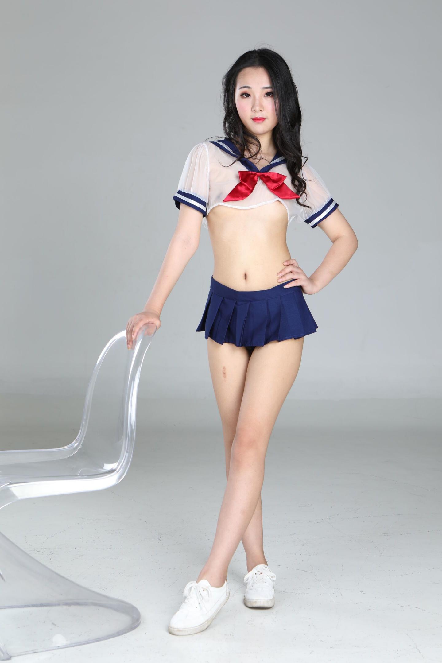 情趣小JK真的让人心动