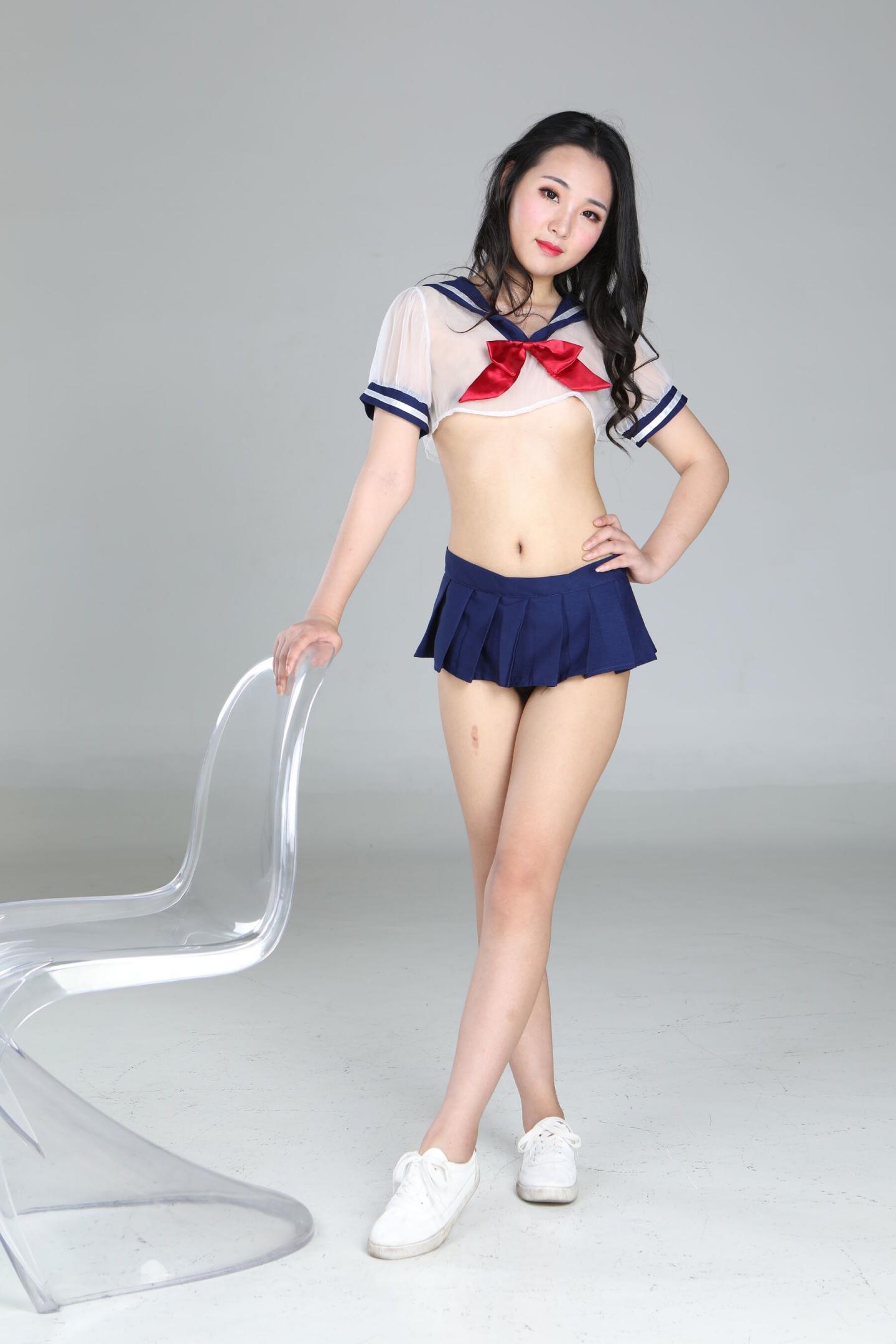 情趣小JK真的让人心动