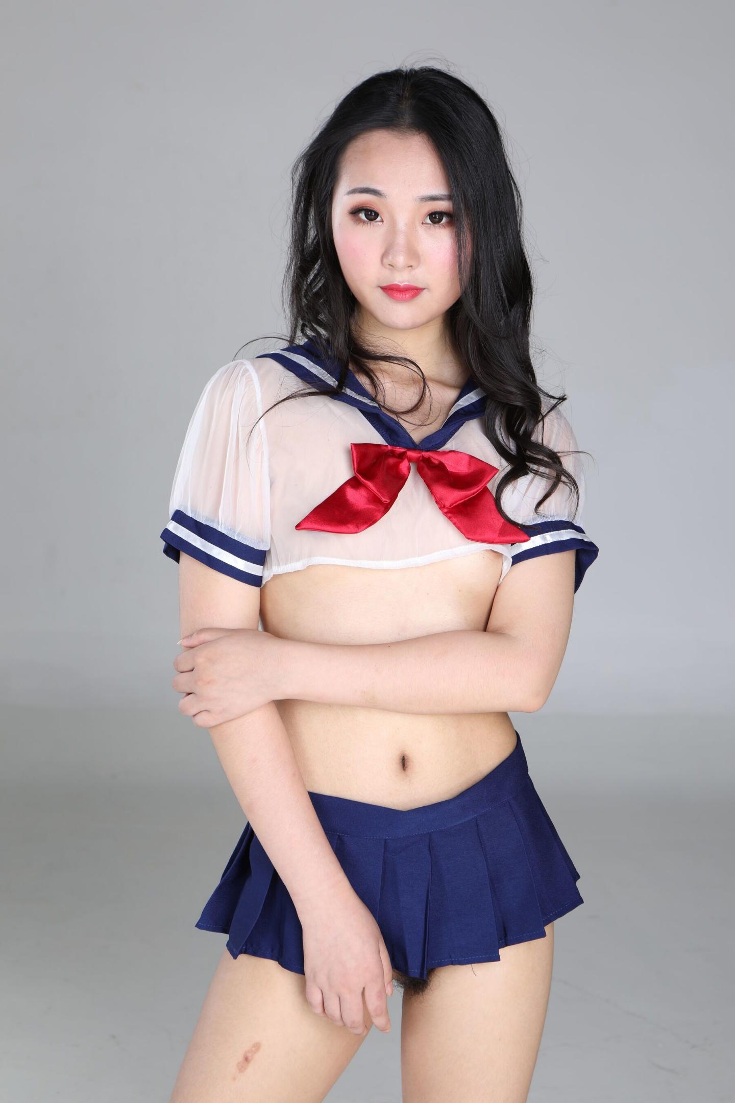 情趣小JK真的让人心动