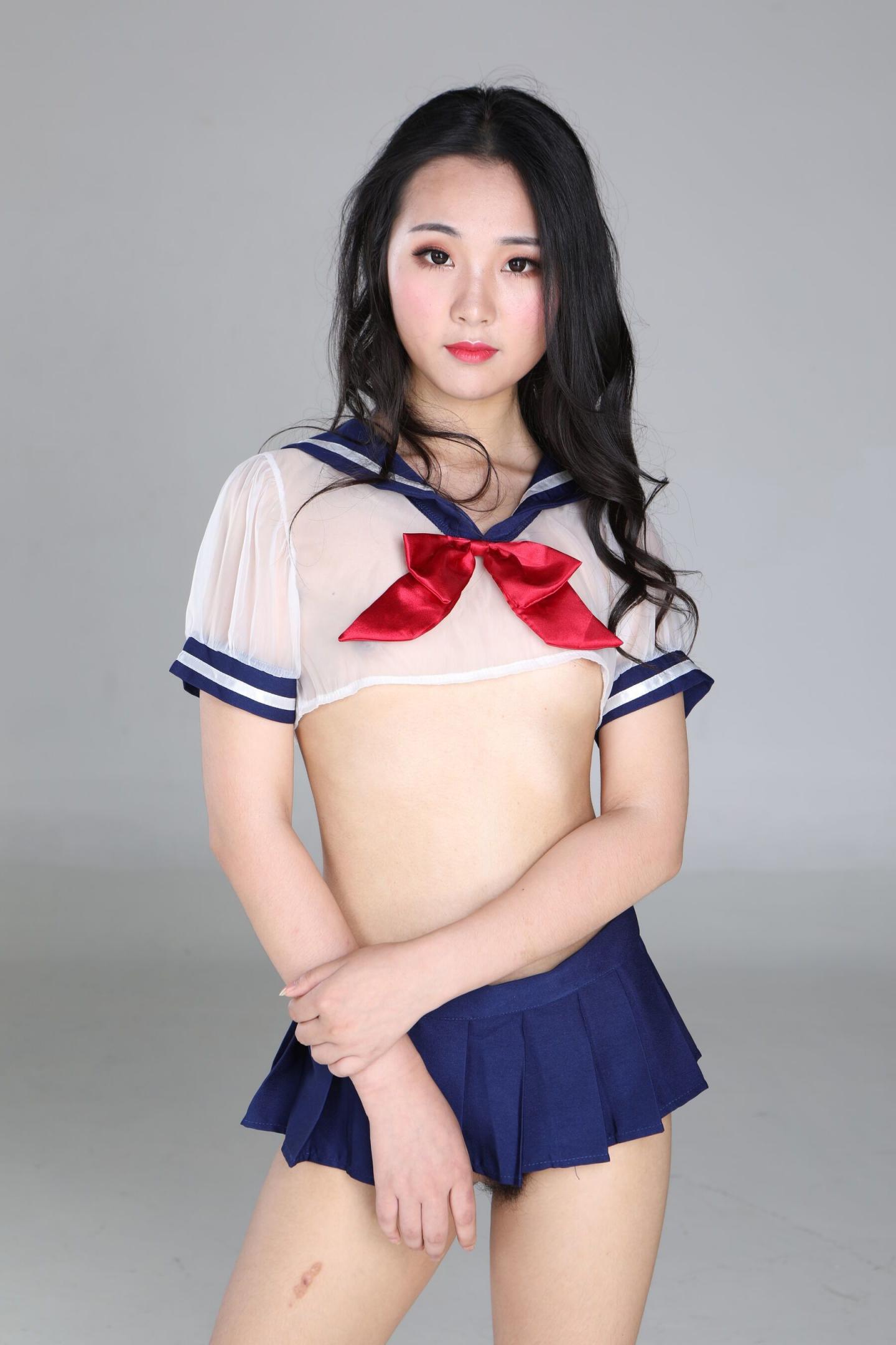 情趣小JK真的让人心动