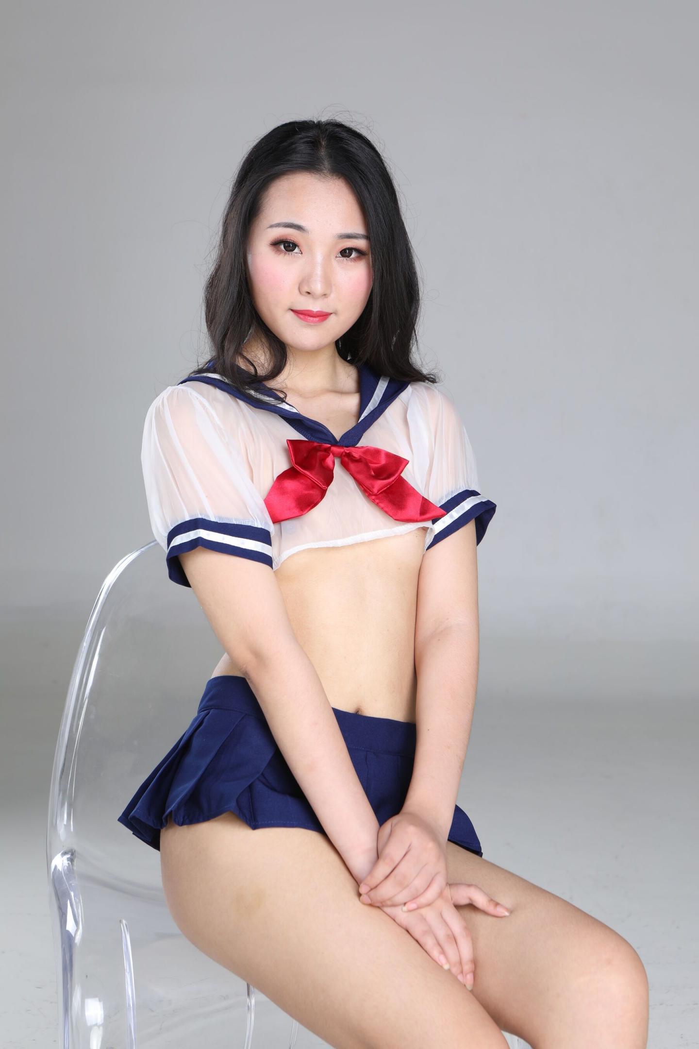 情趣小JK真的让人心动