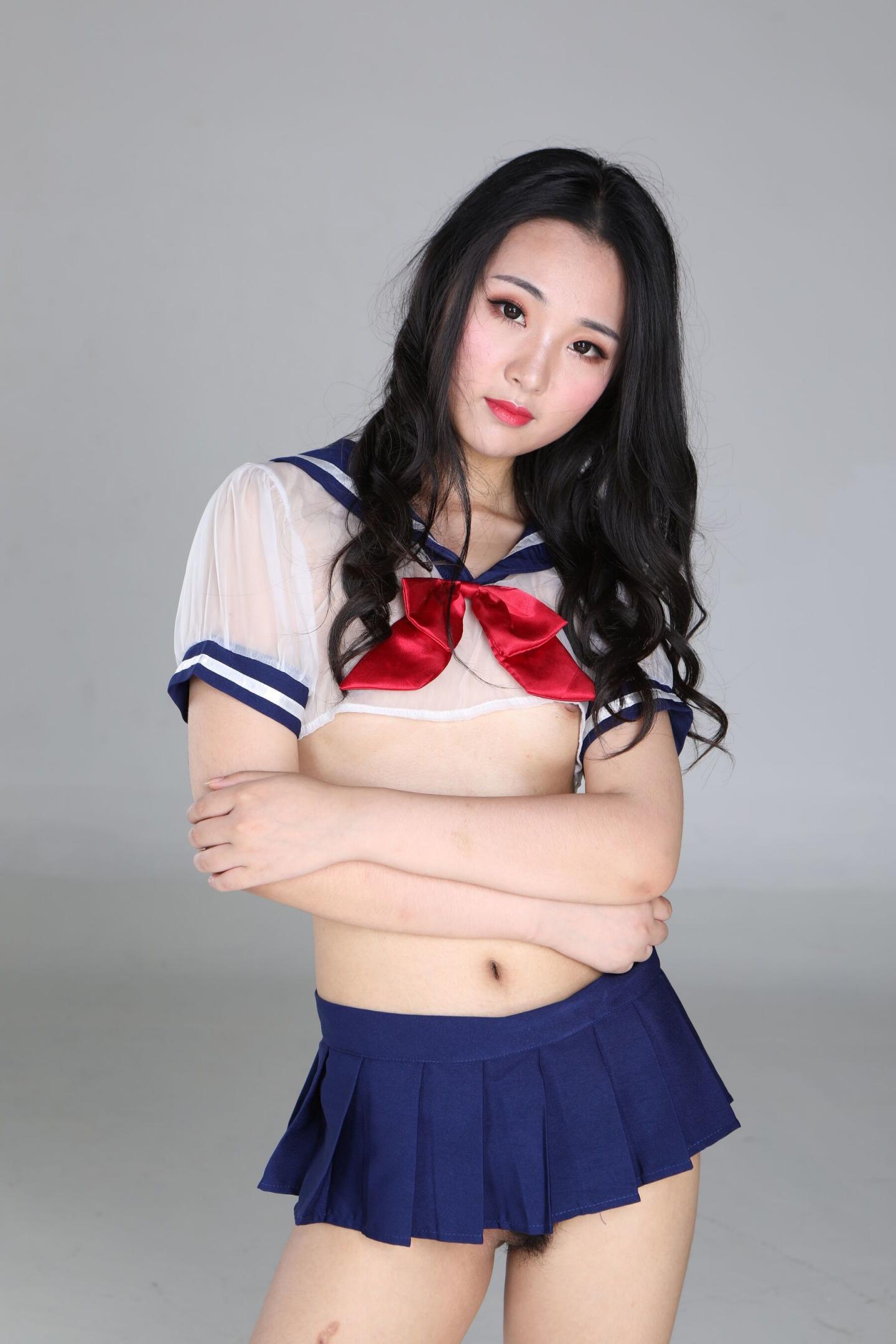 情趣小JK真的让人心动