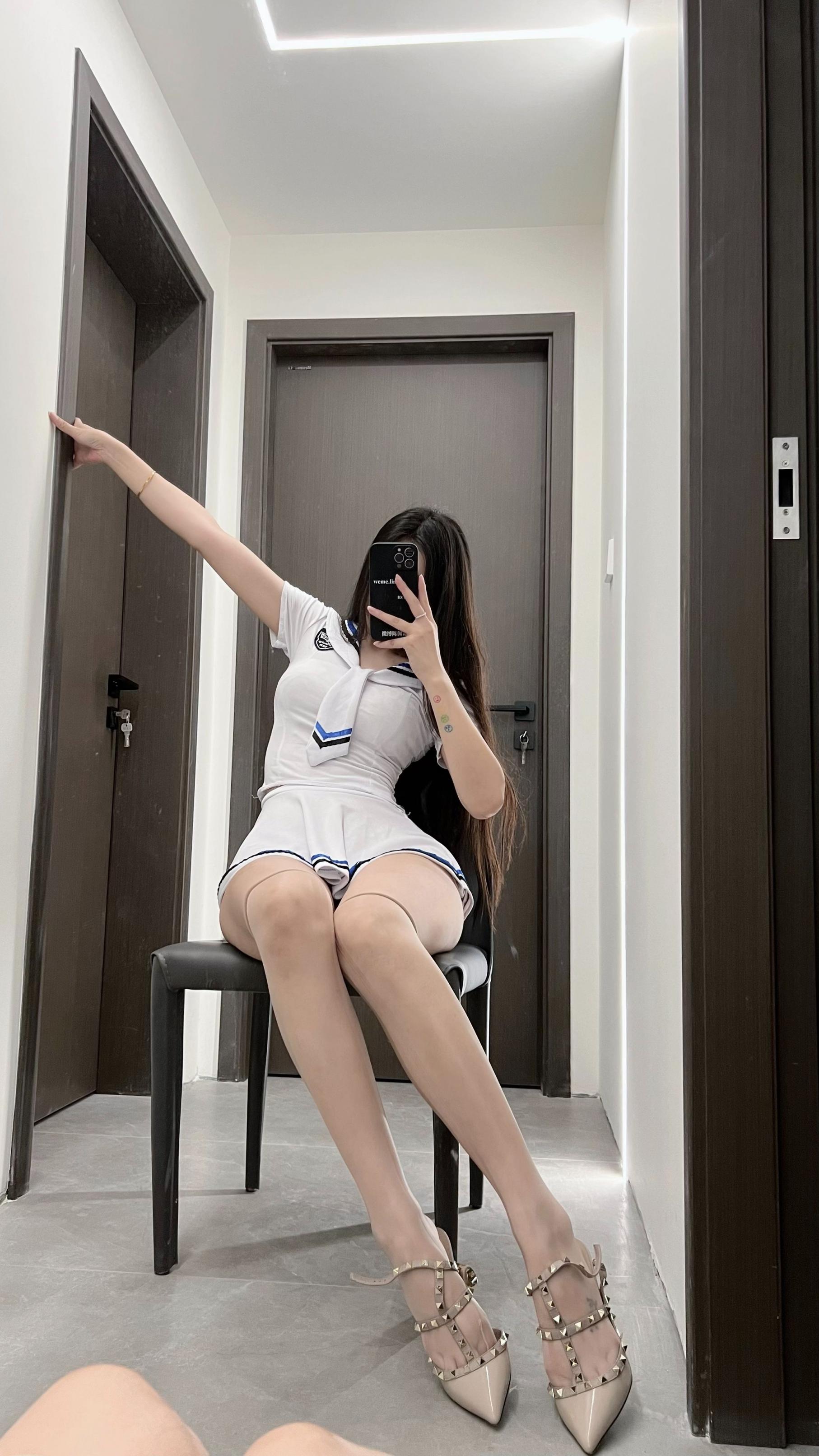 陈佩奇美丽大方性感写真 20250904