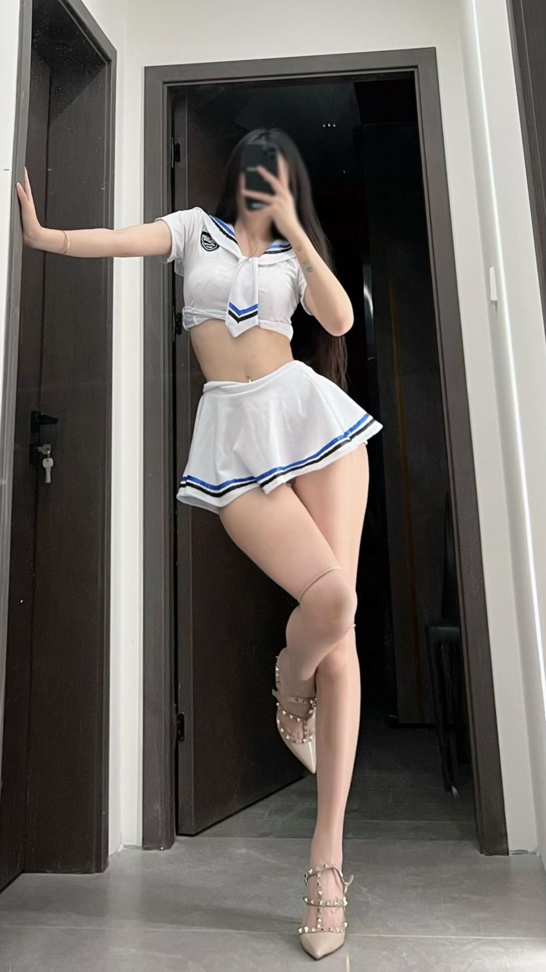 陈佩奇美丽大方性感写真 20250904