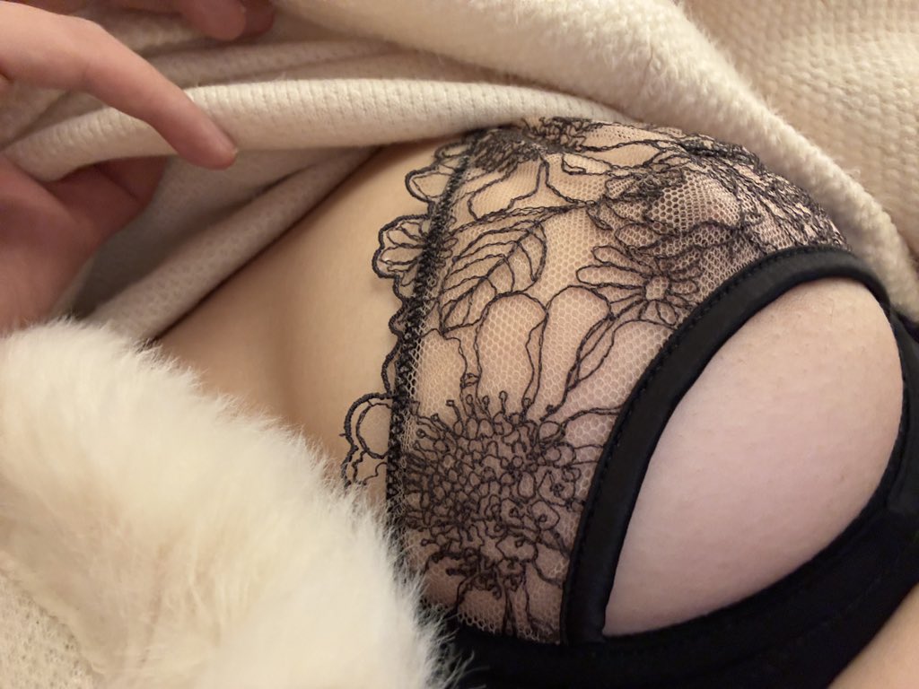 美丽少妇大方性感写真