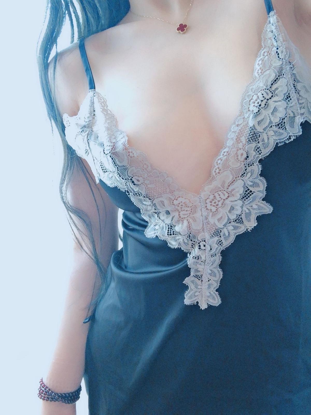 搜集的妹子图片-娇躯