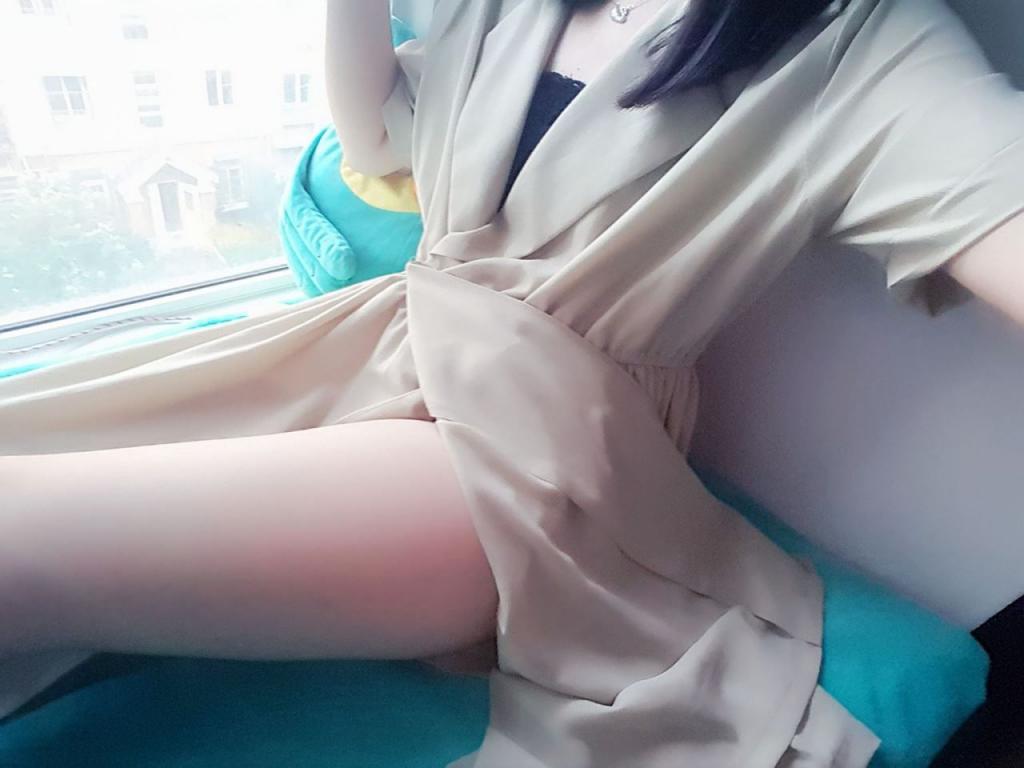 搜集的妹子图片-娇躯