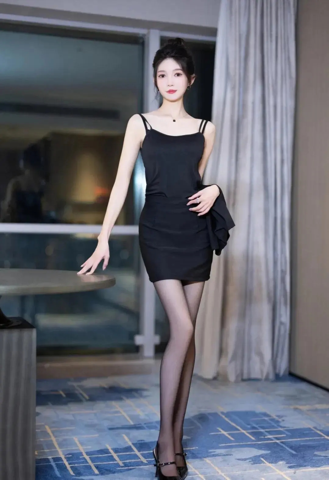 漂亮的小姐姐 20250913