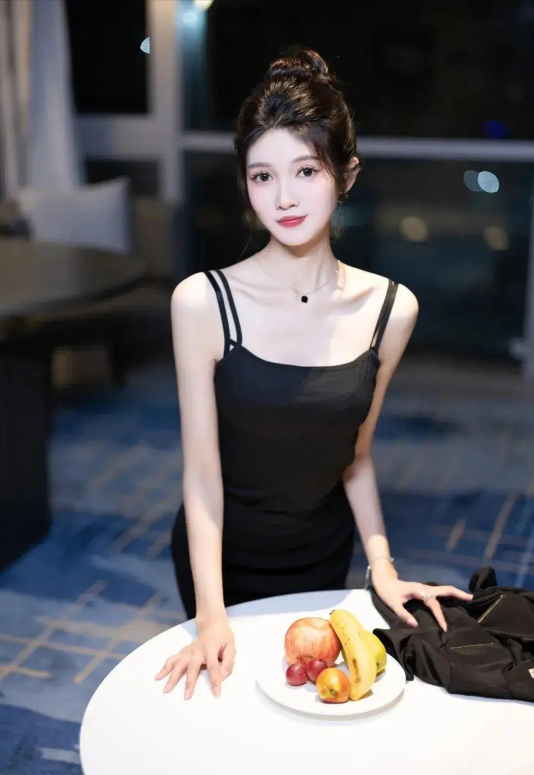 漂亮的小姐姐 20250913