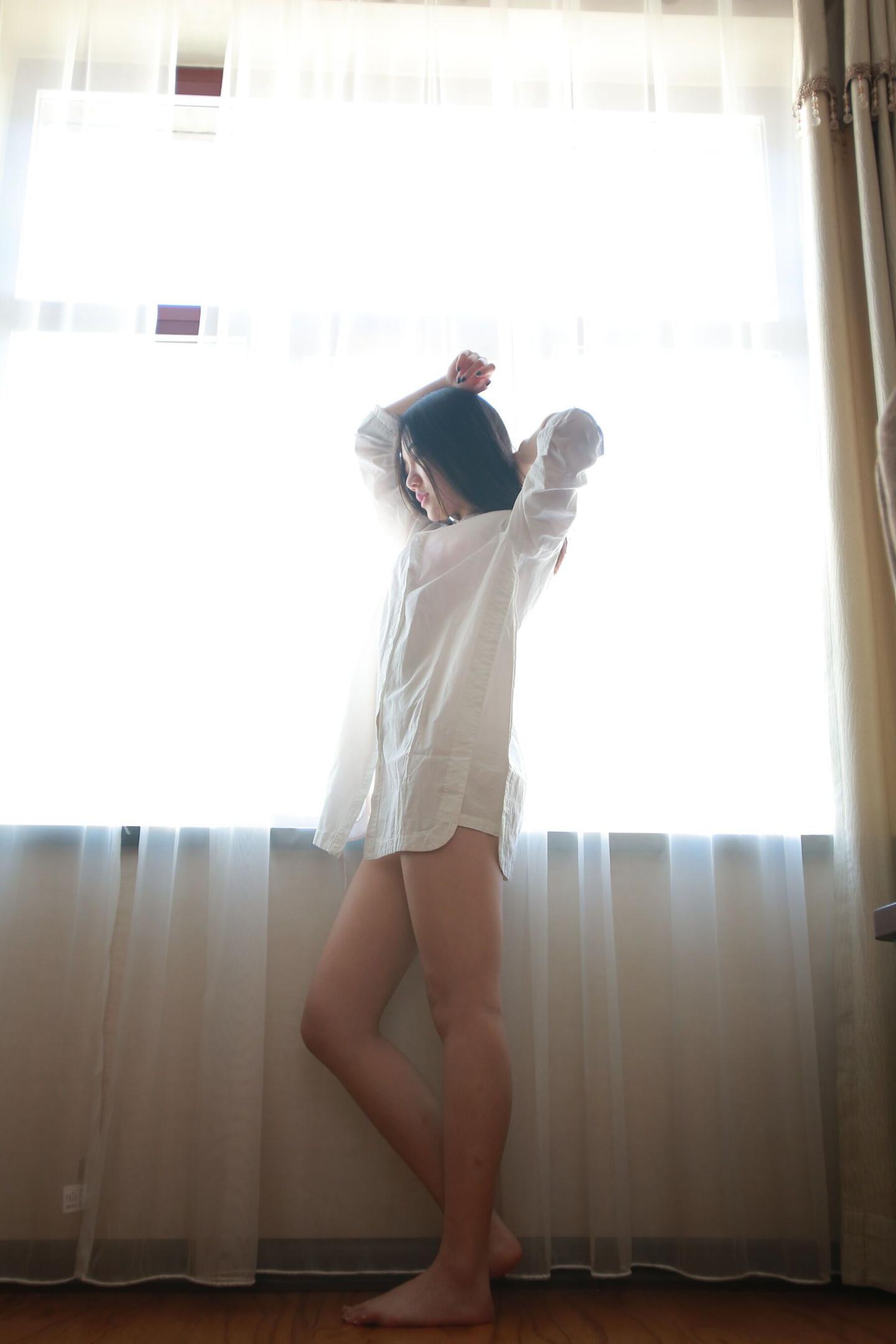 朦胧少妇让人充满性欲
