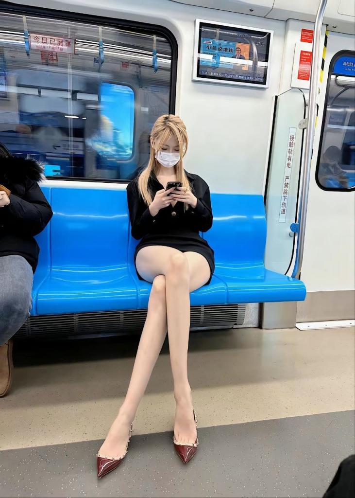 搜集的妹子图片-美腿
